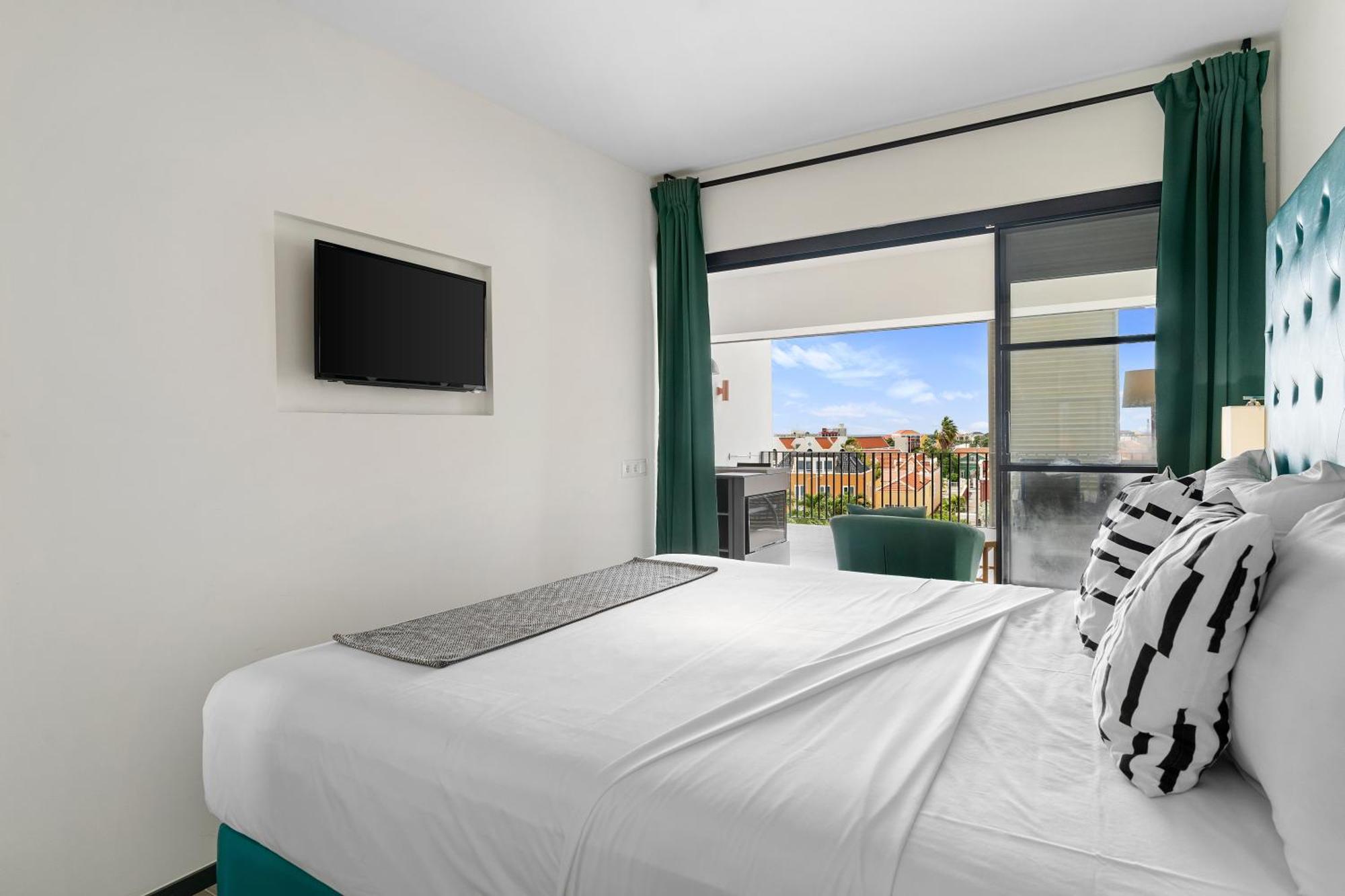 The Ritz Village (Adults Only) Willemstad Esterno foto