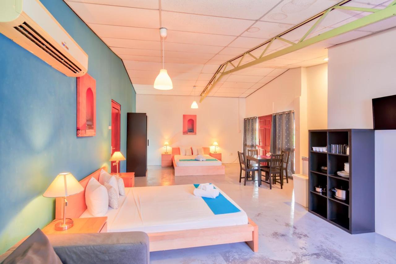 The Ritz Village (Adults Only) Willemstad Esterno foto