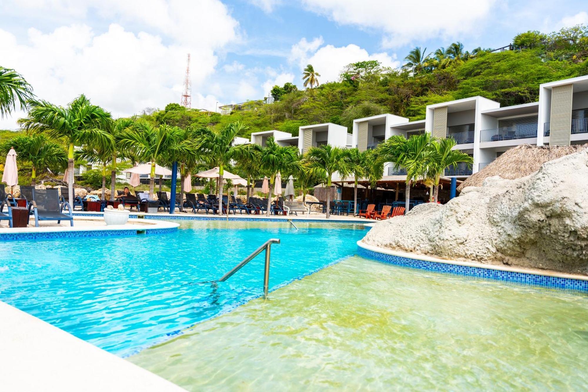 The Ritz Village (Adults Only) Willemstad Esterno foto