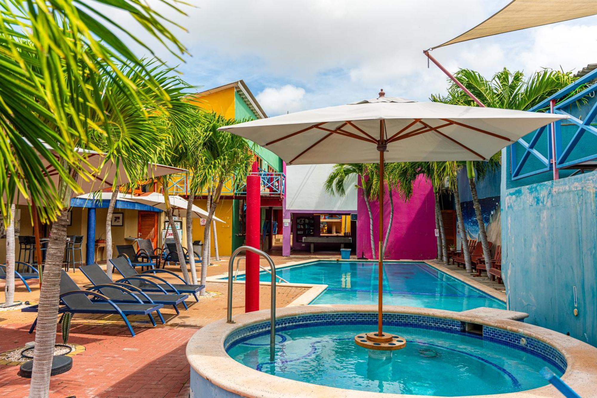 The Ritz Village (Adults Only) Willemstad Esterno foto