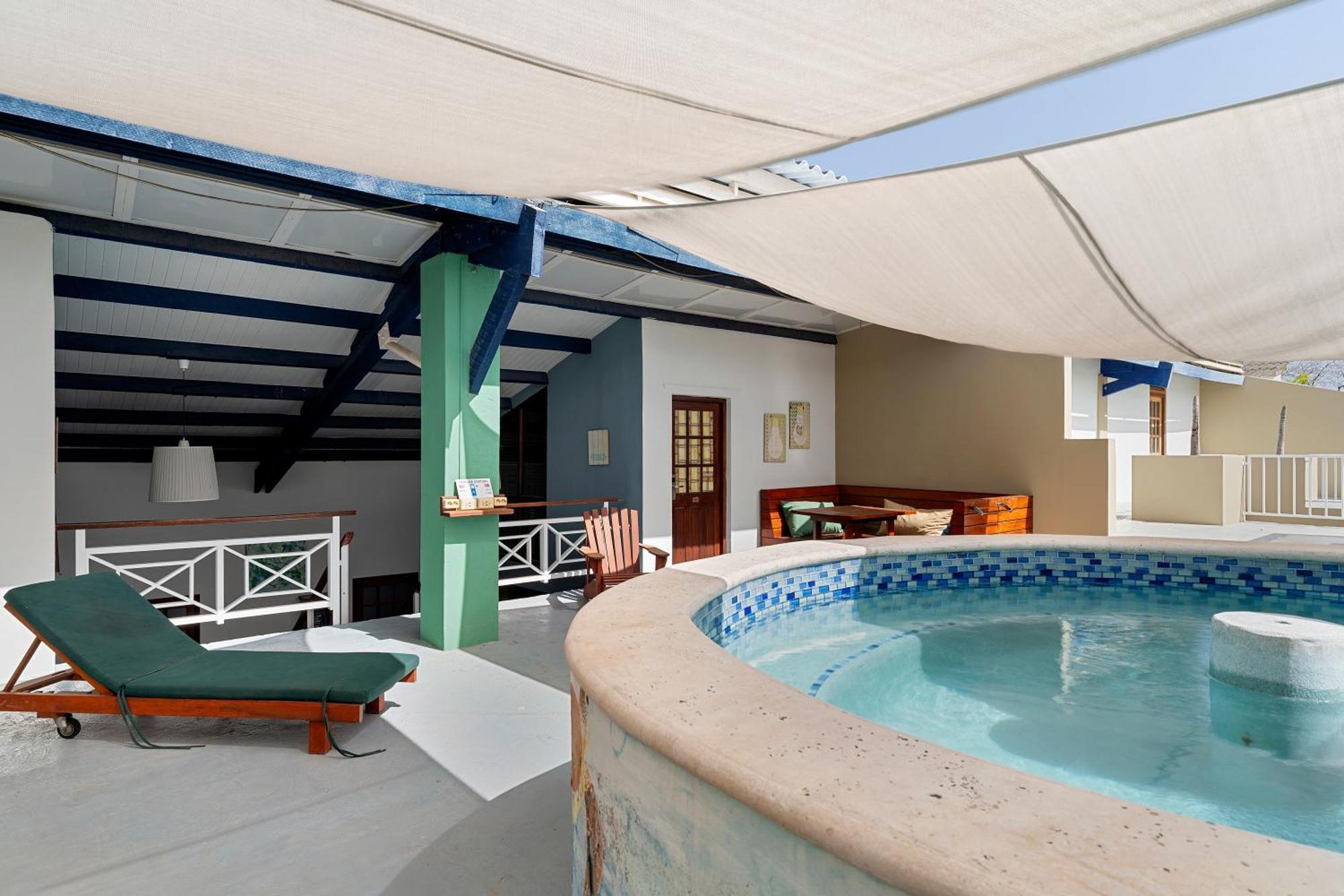 The Ritz Village (Adults Only) Willemstad Esterno foto