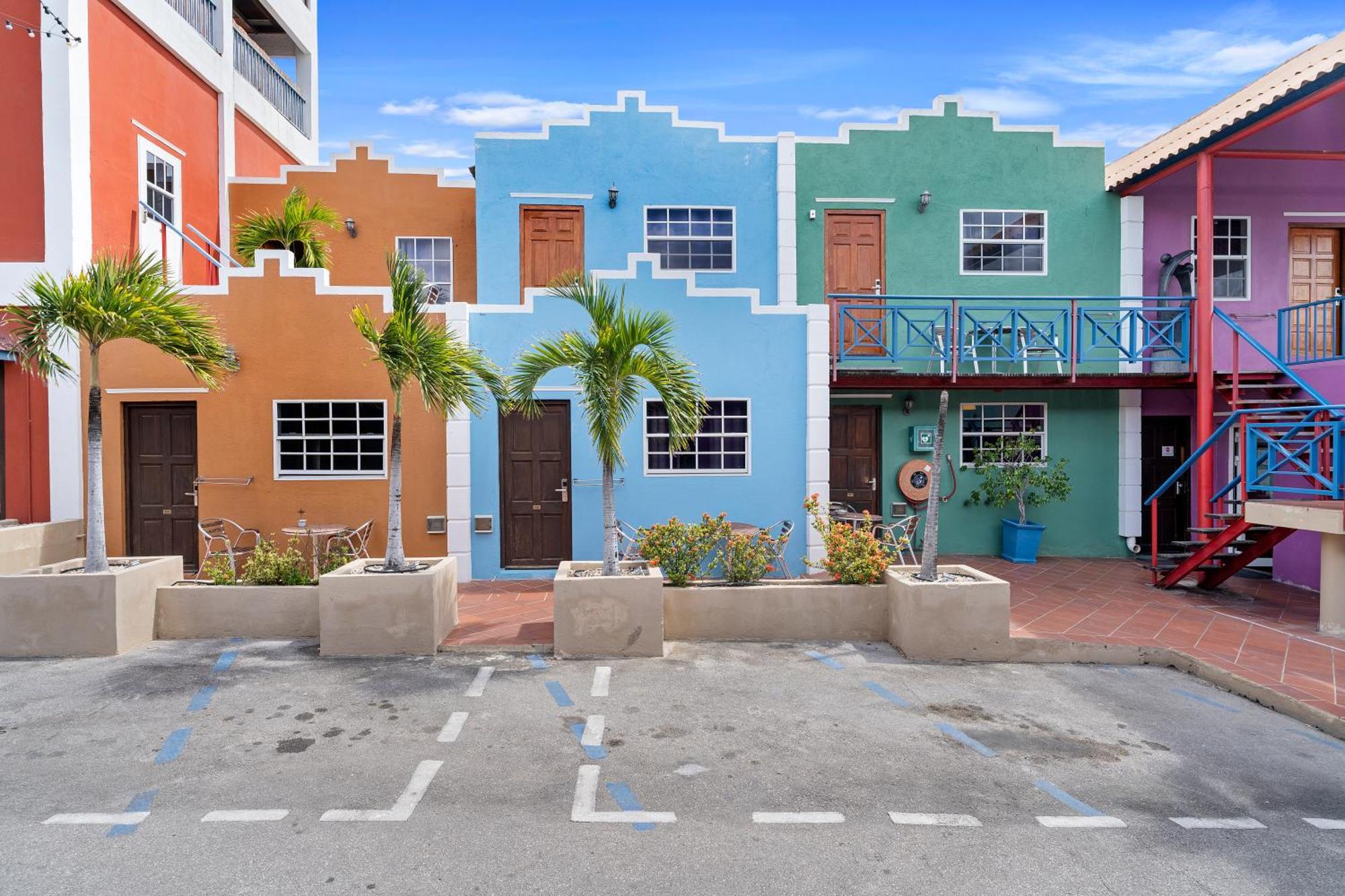 The Ritz Village (Adults Only) Willemstad Esterno foto