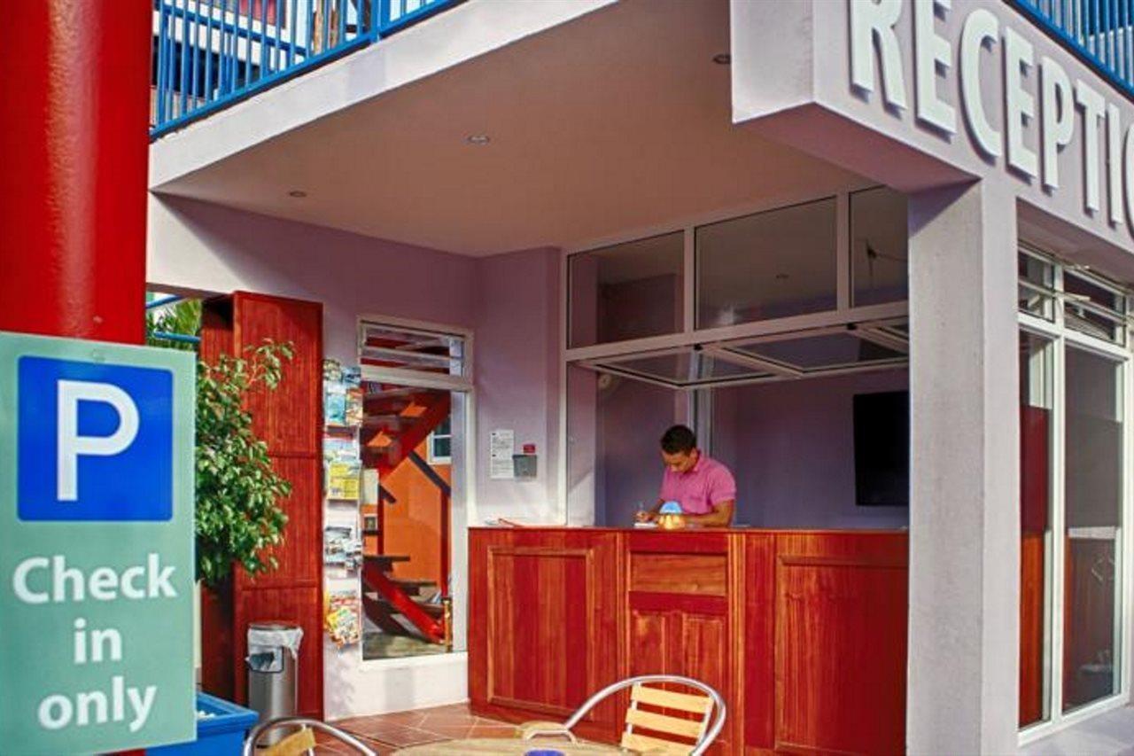 The Ritz Village (Adults Only) Willemstad Esterno foto