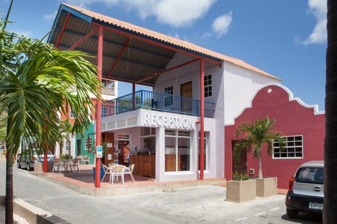 The Ritz Village (Adults Only) Willemstad Esterno foto