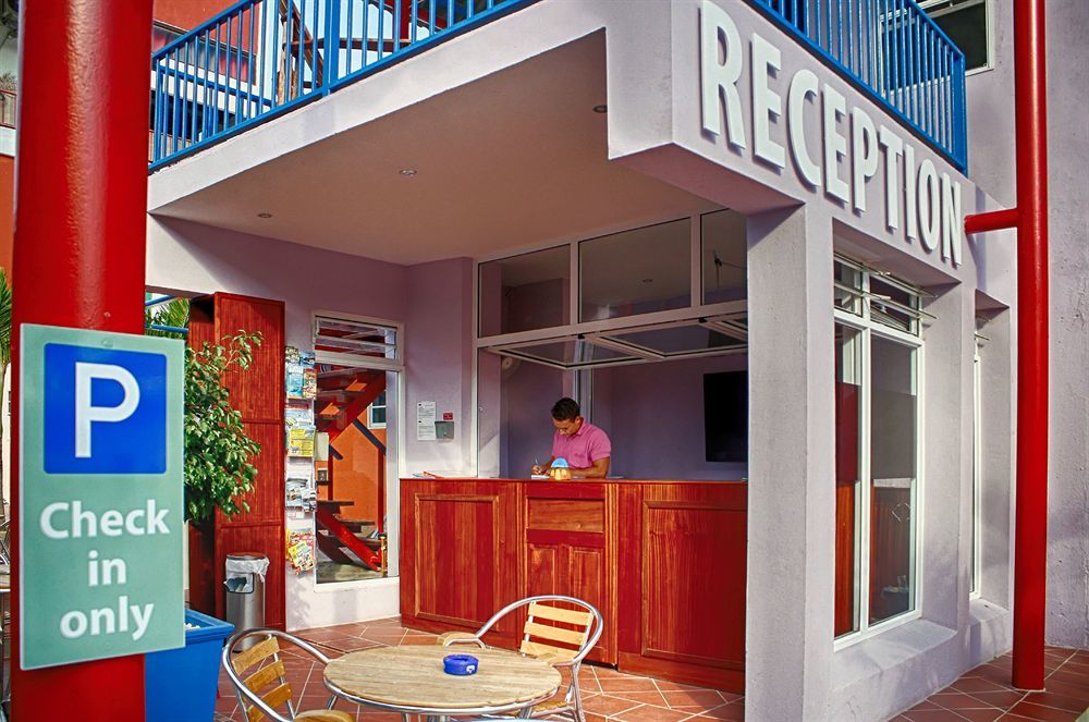 The Ritz Village (Adults Only) Willemstad Esterno foto