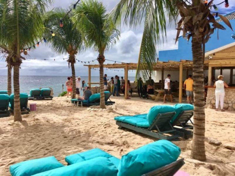 The Ritz Village (Adults Only) Willemstad Esterno foto
